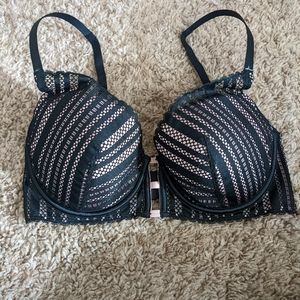 Black and Pink Victoria's Secret Bra 34DD